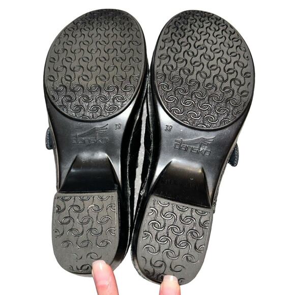 Women's Dansko Black 38 Leather Clogs Shoes‎ Slip-On Buckle - Picture 9 of 11